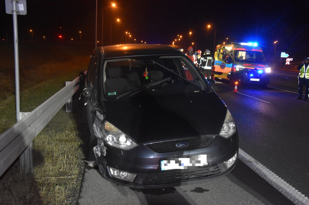 Poważny wypadek na S5. Kierowca zasłabł