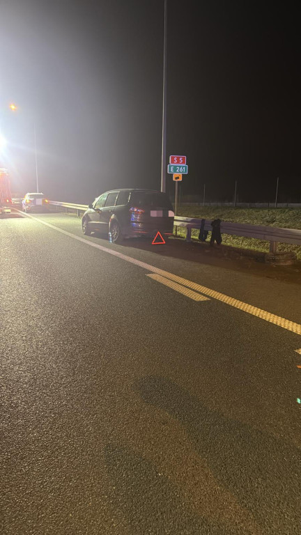 Poważny wypadek na S5. Kierowca zasłabł