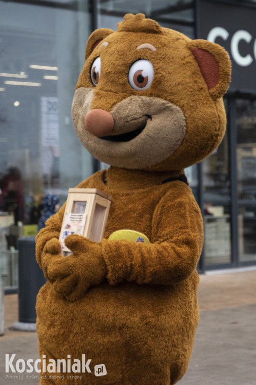 Kiermasz ciast dla Dagmarki przy drogerii dm