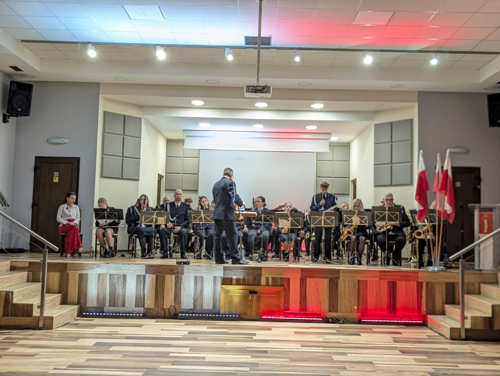 Koncert patriotyczny orkiestry OSP Krzywiń