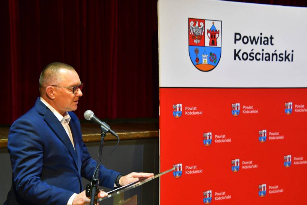 Stypendia i nagrody od starosty i powiatu