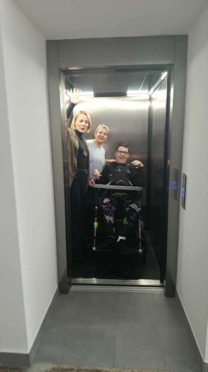 Zamontowano windę w szkole w Kiełczewie