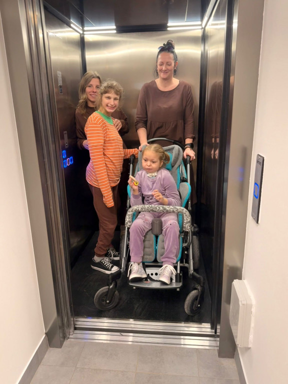 Zamontowano windę w szkole w Kiełczewie