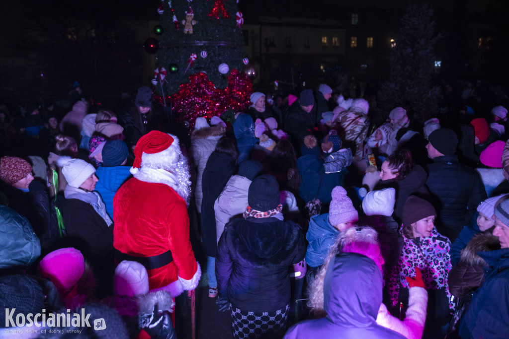 W Czempiniu odpalono świąteczne iluminacje