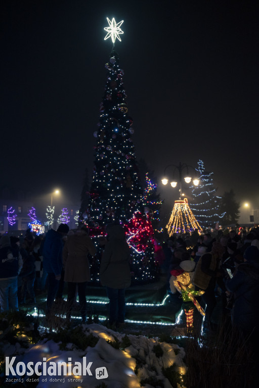 W Czempiniu odpalono świąteczne iluminacje