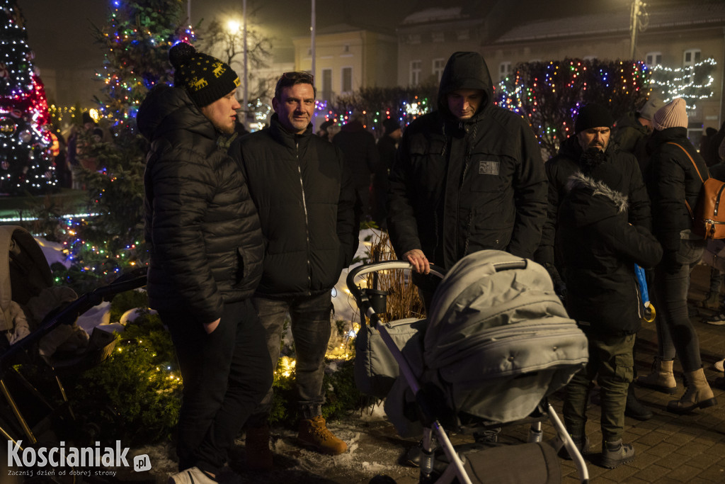 W Czempiniu odpalono świąteczne iluminacje