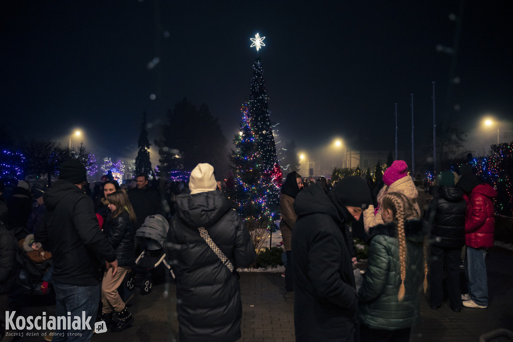 W Czempiniu odpalono świąteczne iluminacje