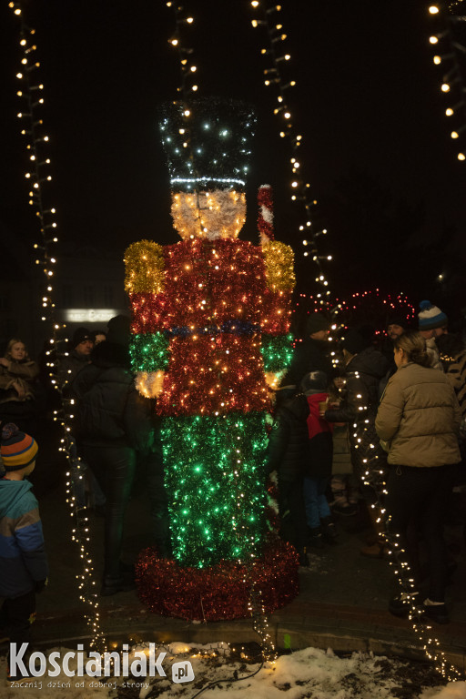 W Czempiniu odpalono świąteczne iluminacje