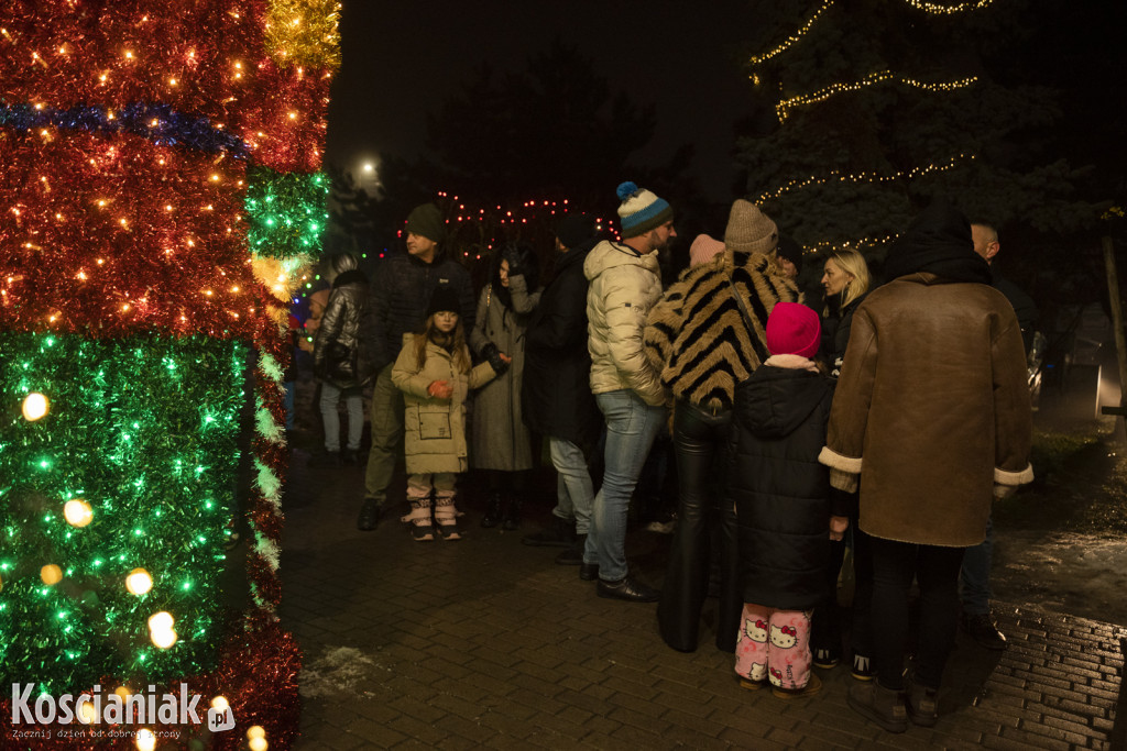 W Czempiniu odpalono świąteczne iluminacje