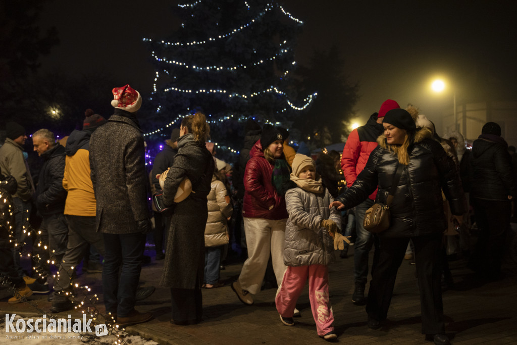 W Czempiniu odpalono świąteczne iluminacje
