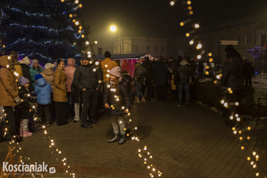 W Czempiniu odpalono świąteczne iluminacje