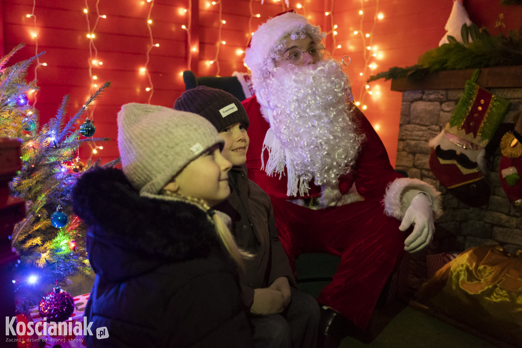 W Czempiniu odpalono świąteczne iluminacje