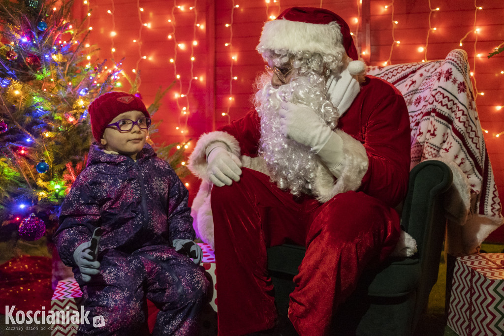 W Czempiniu odpalono świąteczne iluminacje