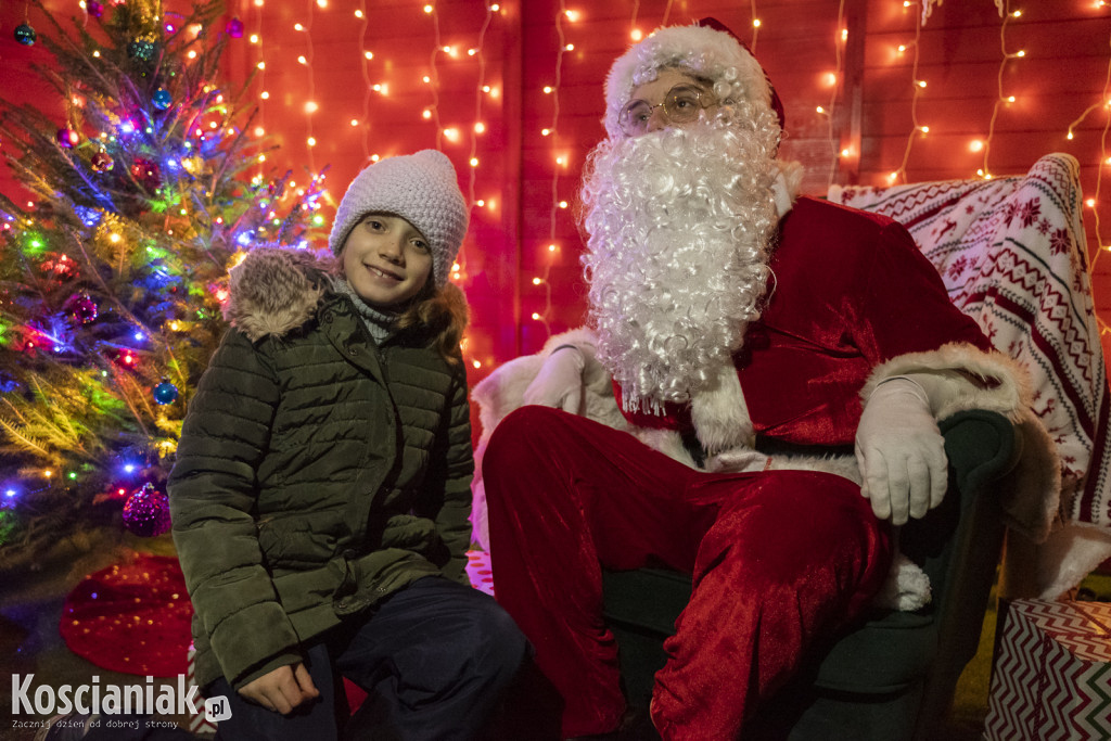 W Czempiniu odpalono świąteczne iluminacje
