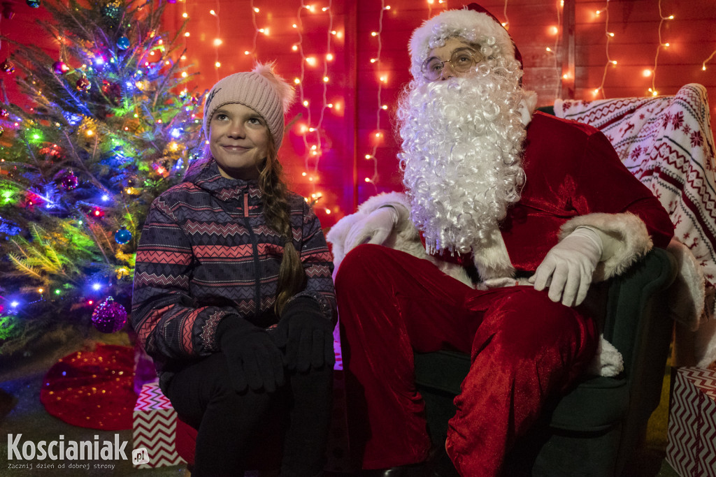 W Czempiniu odpalono świąteczne iluminacje