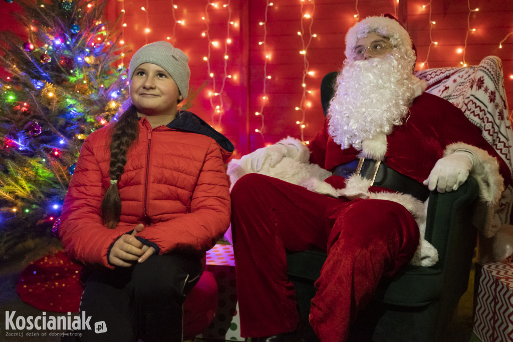 W Czempiniu odpalono świąteczne iluminacje