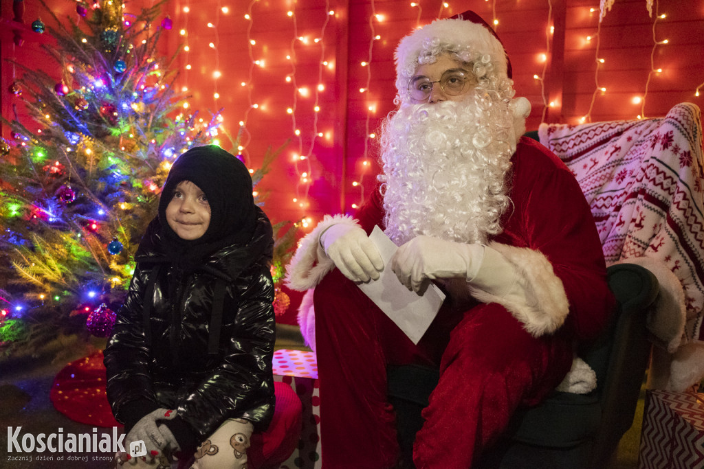 W Czempiniu odpalono świąteczne iluminacje