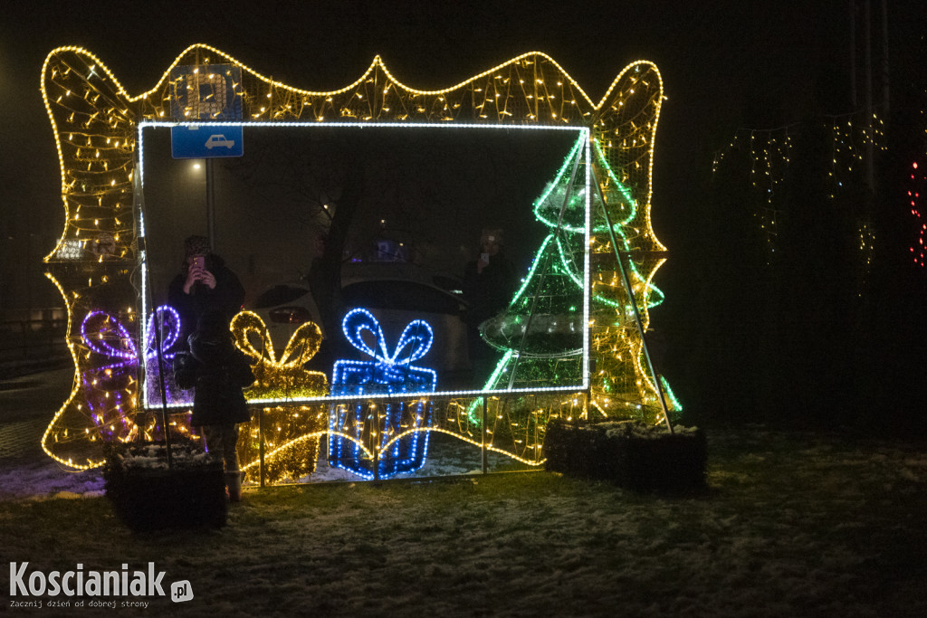 W Czempiniu odpalono świąteczne iluminacje