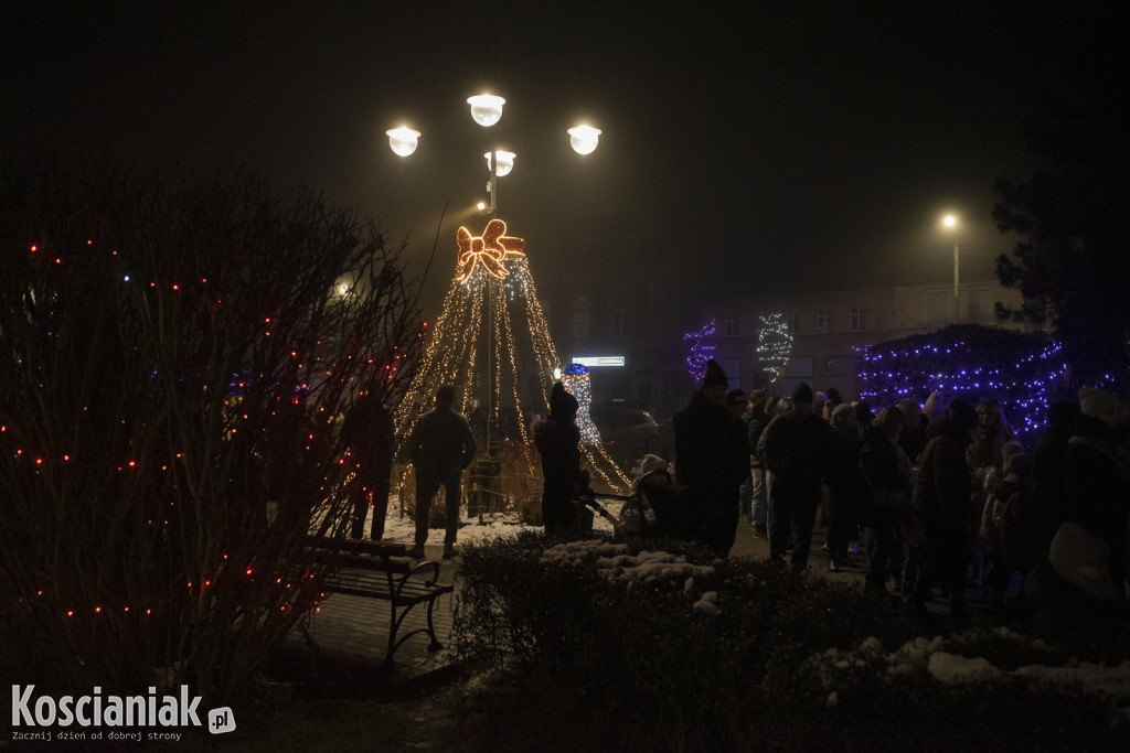 W Czempiniu odpalono świąteczne iluminacje
