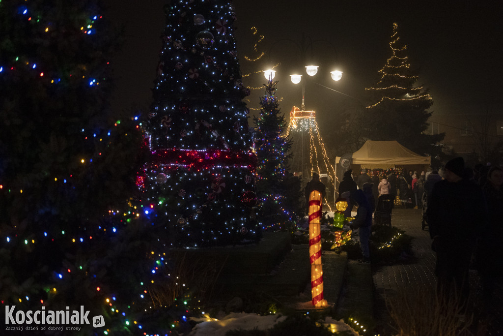 W Czempiniu odpalono świąteczne iluminacje