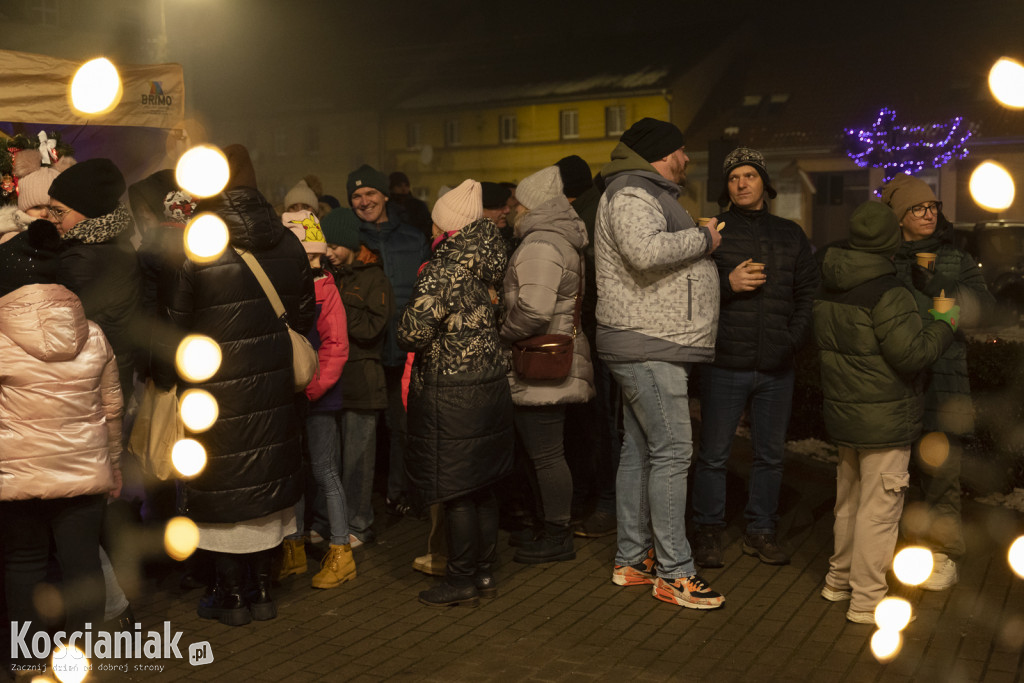 W Czempiniu odpalono świąteczne iluminacje