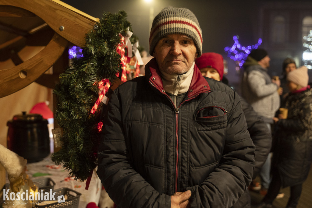 W Czempiniu odpalono świąteczne iluminacje