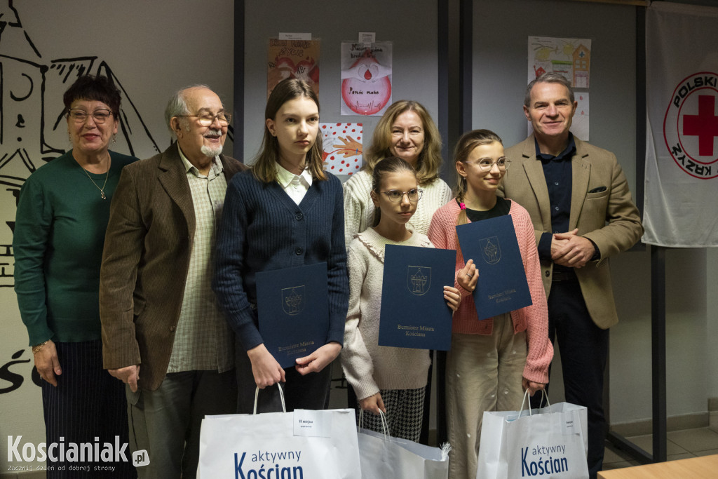 PCK wyróżnił krwiodawców i autorów prac