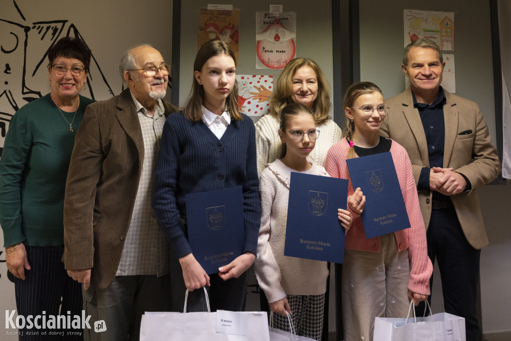 PCK wyróżnił krwiodawców i autorów prac