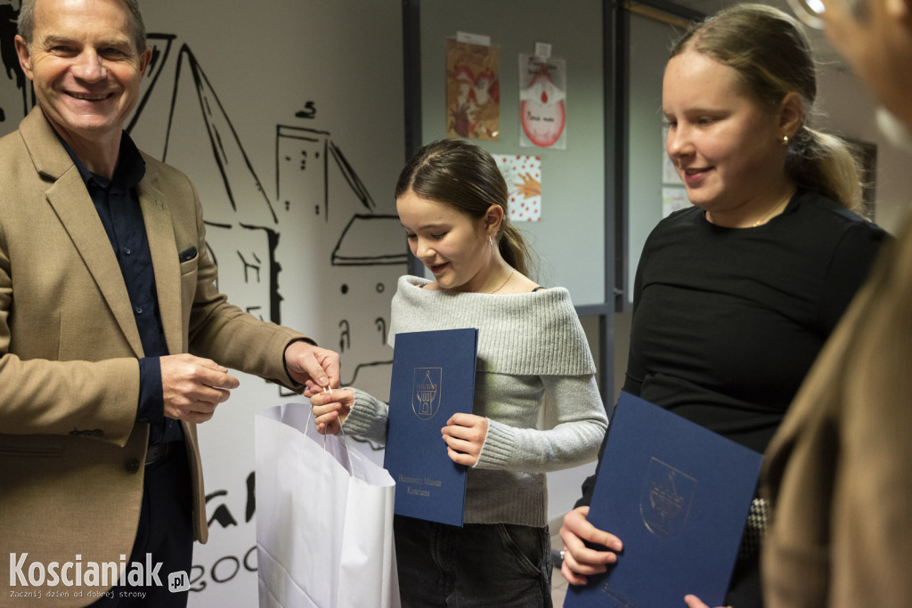 PCK wyróżnił krwiodawców i autorów prac