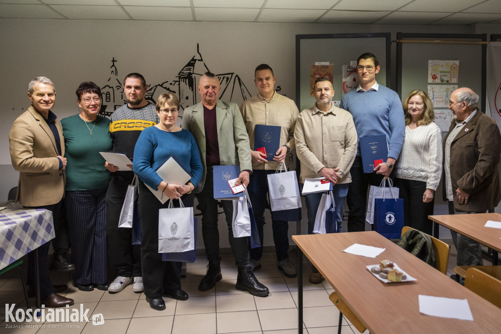 PCK wyróżnił krwiodawców i autorów prac