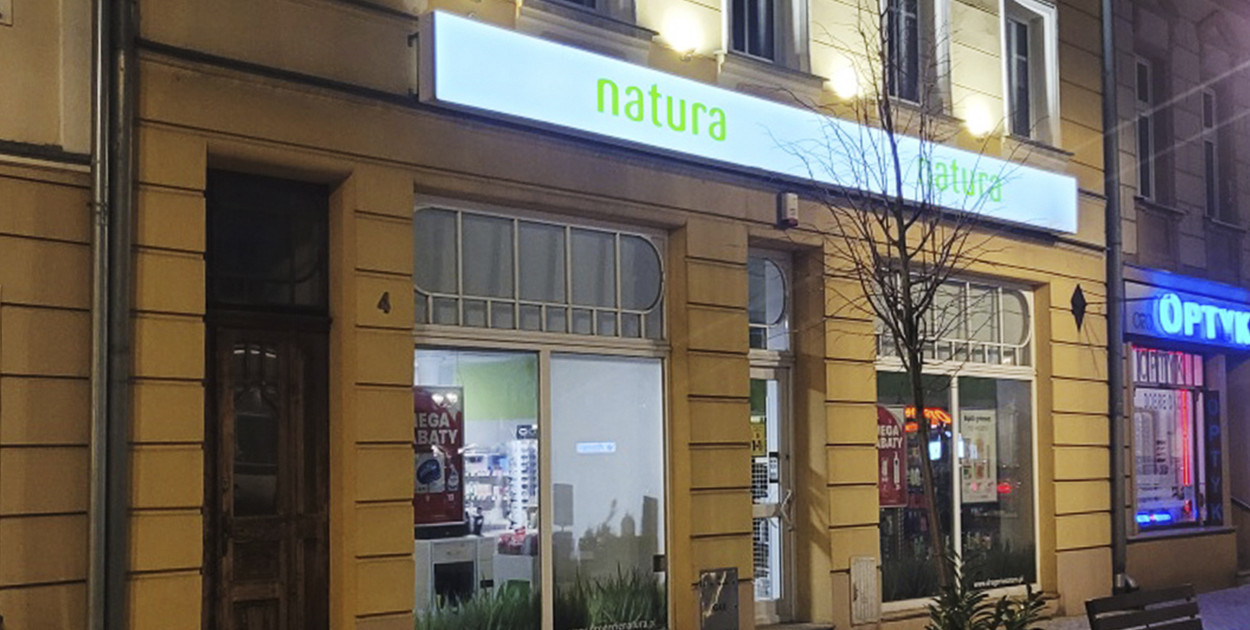 Lokale biurowe w kamienicy na Rynku