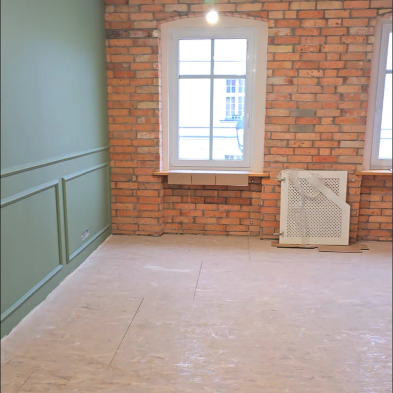 Lokale biurowe w kamienicy na Rynku