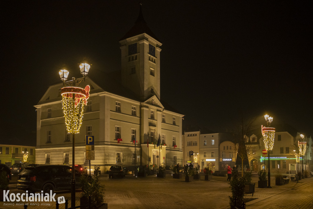Świąteczne iluminacje w Kościanie już świecą