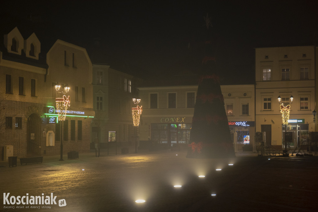 Świąteczne iluminacje w Kościanie już świecą