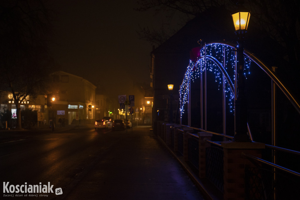 Świąteczne iluminacje w Kościanie już świecą