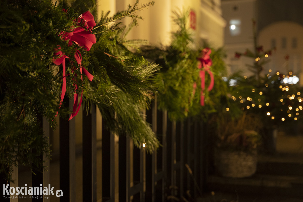 Świąteczne iluminacje w Kościanie już świecą