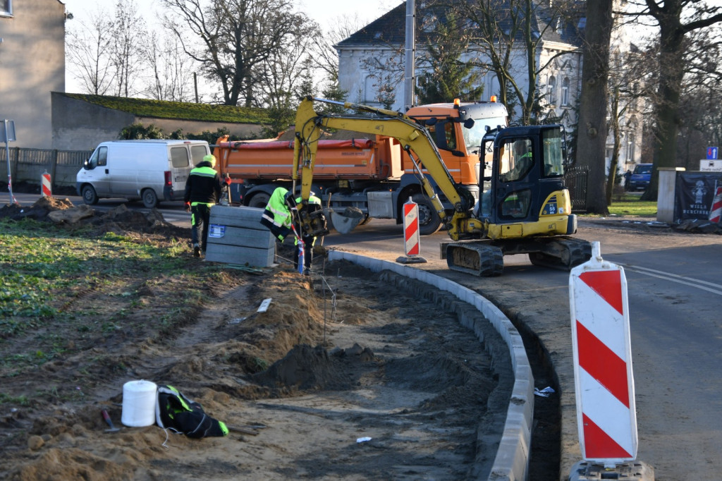 Ruszyła budowa ścieżki z Nacławia do Gryżyny