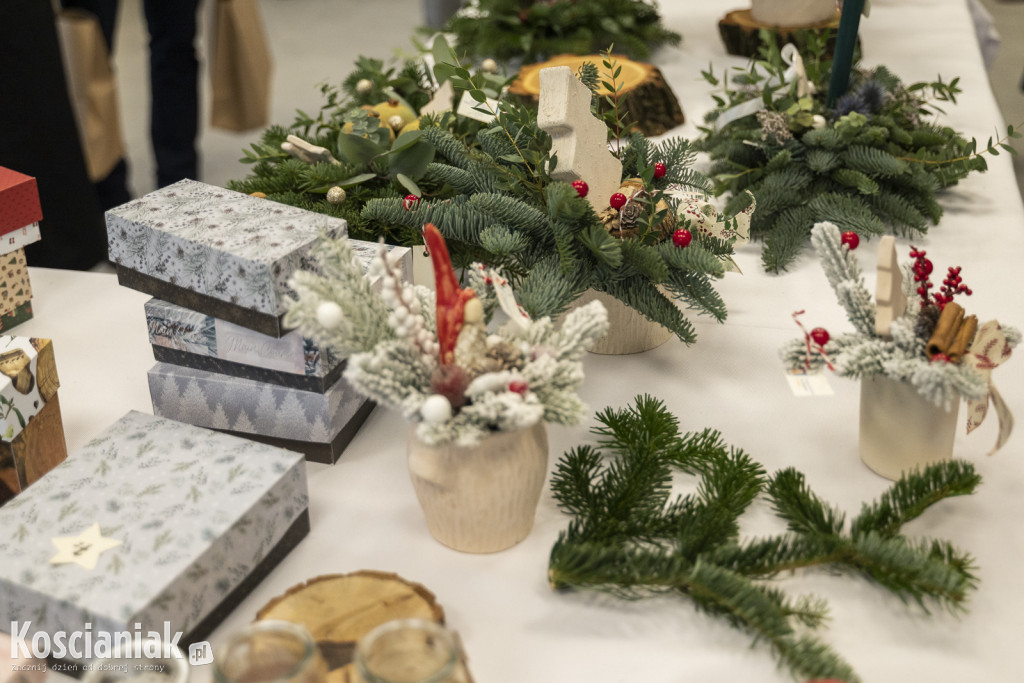 Rękodzieło bożonarodzeniowe w Domu Samopomocy