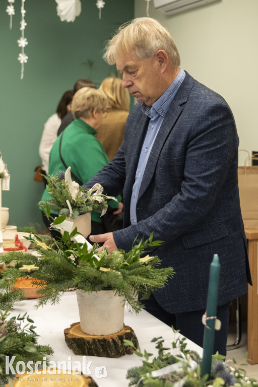 Rękodzieło bożonarodzeniowe w Domu Samopomocy