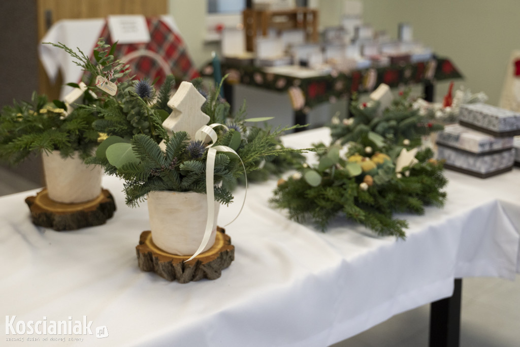 Rękodzieło bożonarodzeniowe w Domu Samopomocy