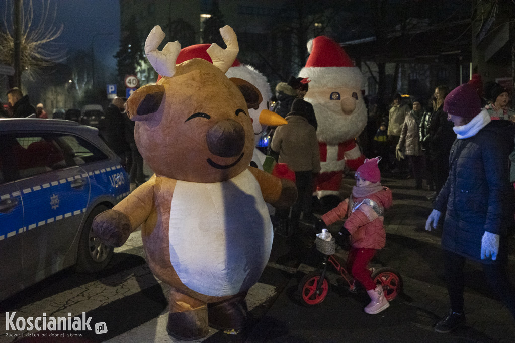 Parada Mikołajkowa przeszła ulicami Kościana