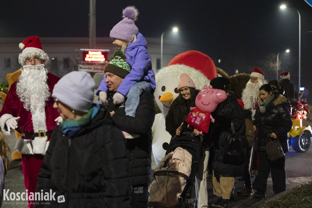 Parada Mikołajkowa przeszła ulicami Kościana