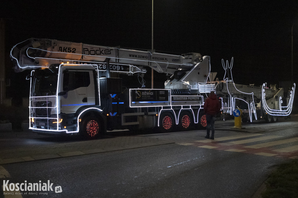 Parada Mikołajkowa przeszła ulicami Kościana