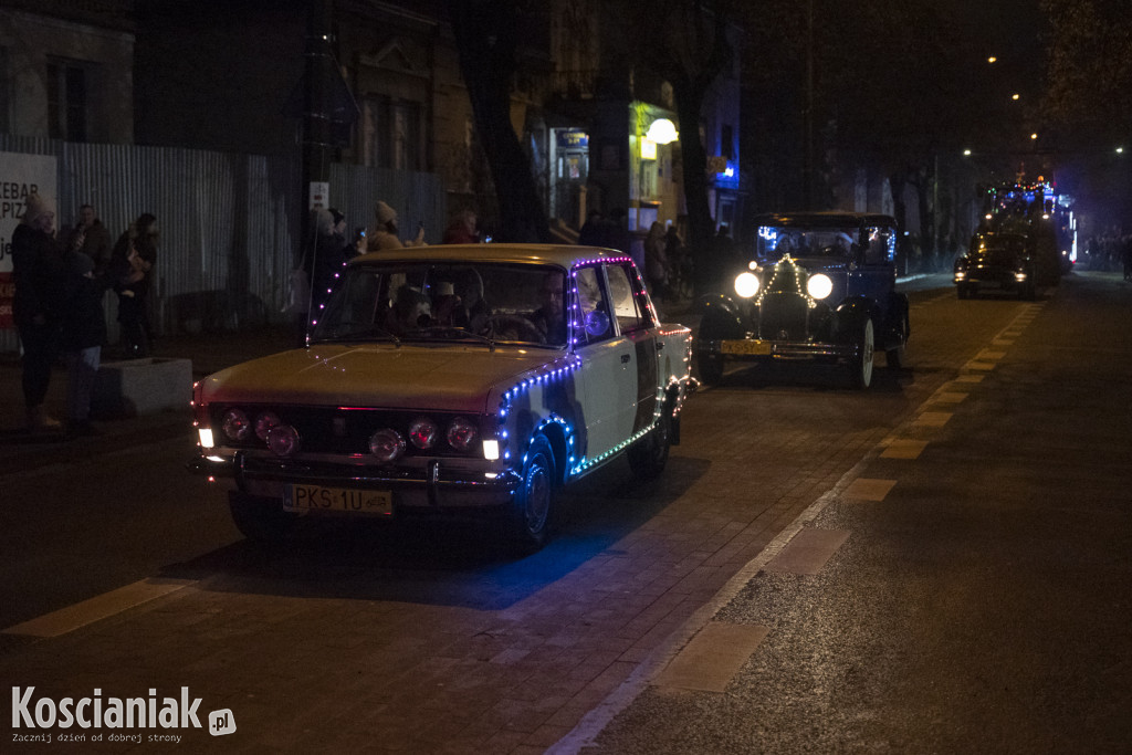 Parada Mikołajkowa przeszła ulicami Kościana