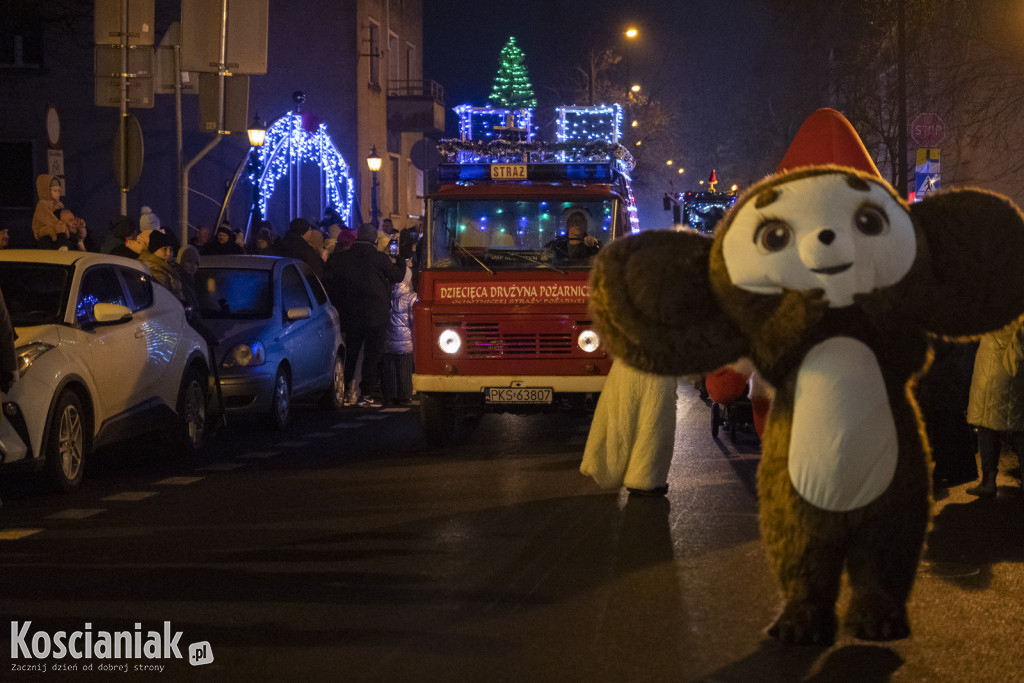 Parada Mikołajkowa przeszła ulicami Kościana