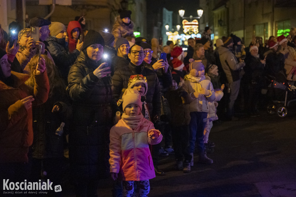 Parada Mikołajkowa przeszła ulicami Kościana