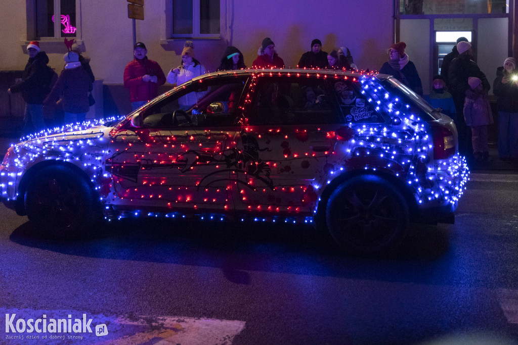 Parada Mikołajkowa przeszła ulicami Kościana