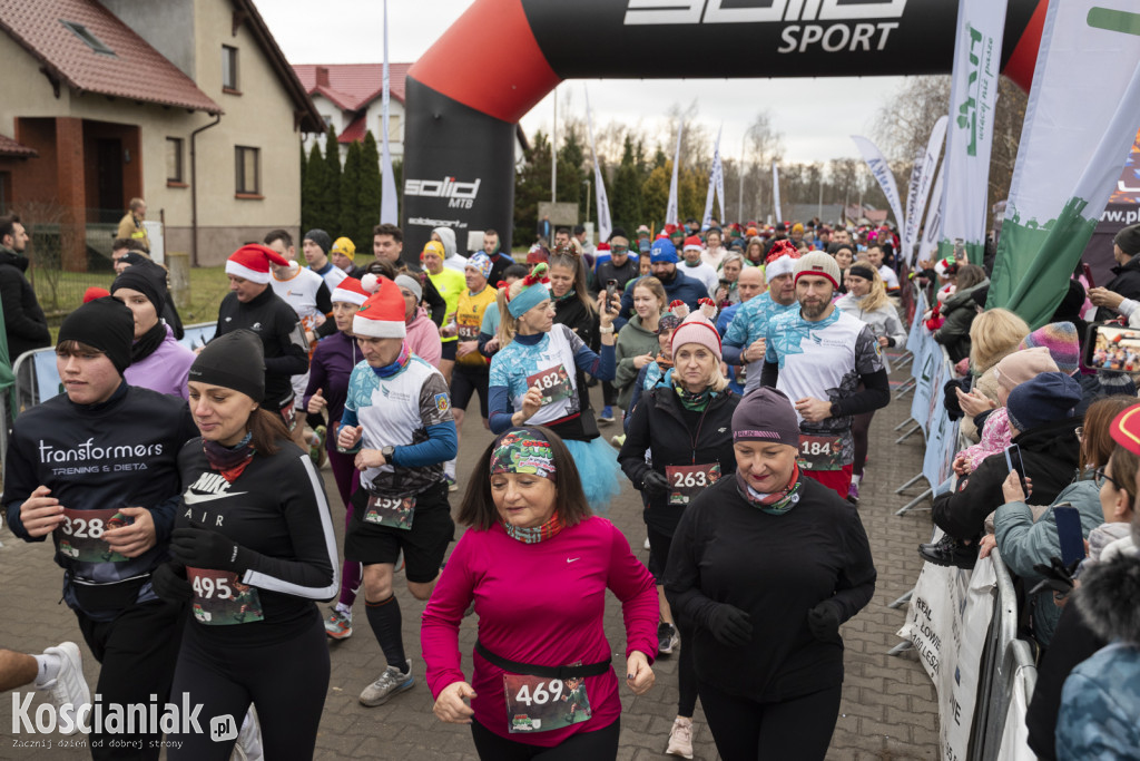 Bieg Elfa w Pogoni za Mikołajem w Krzywiniu