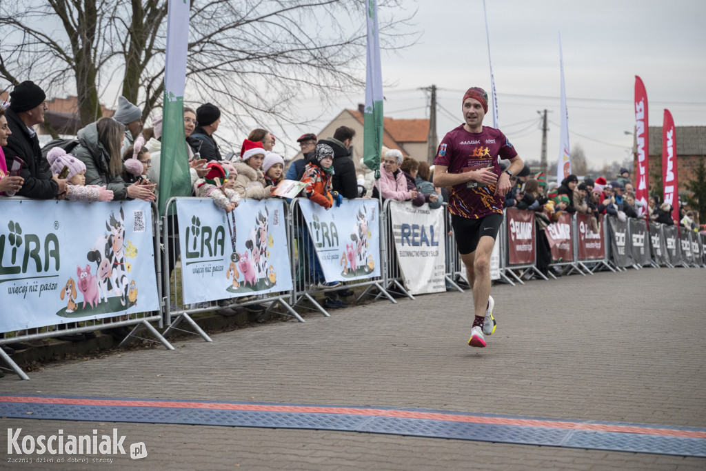 Bieg Elfa w Pogoni za Mikołajem w Krzywiniu