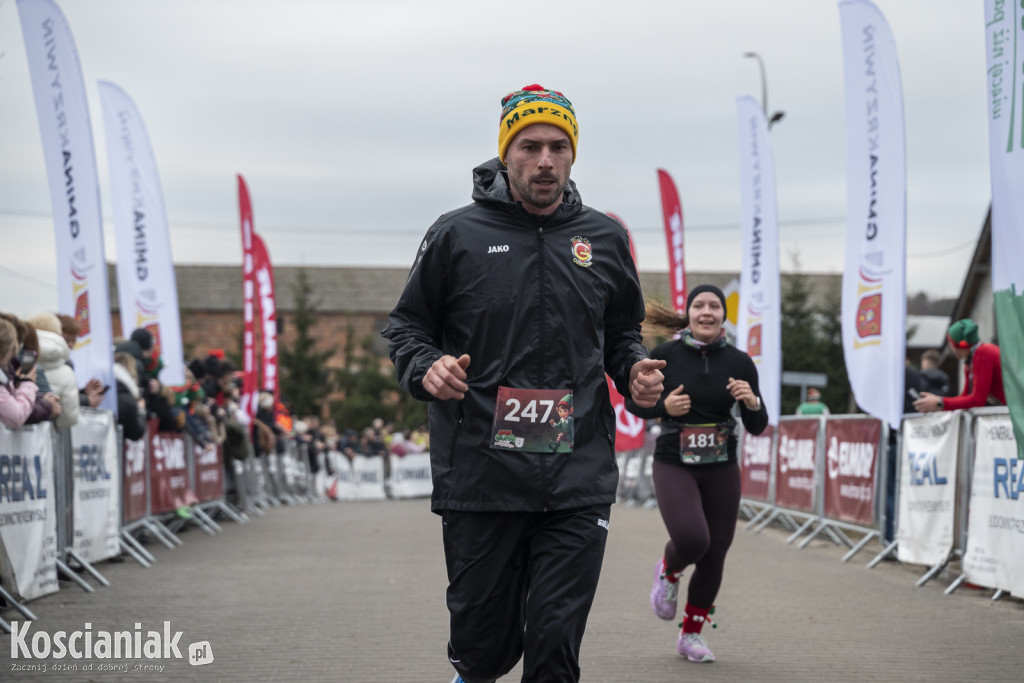 Bieg Elfa w Pogoni za Mikołajem w Krzywiniu